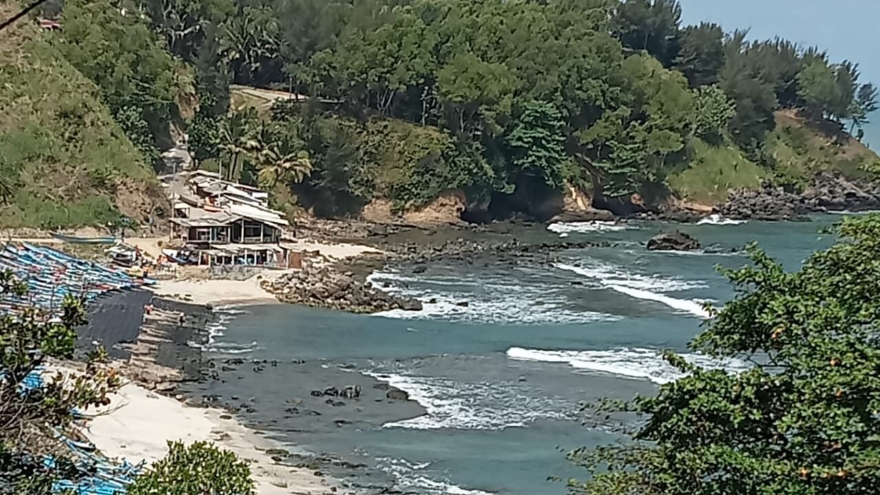 pantai menganti, kebumen